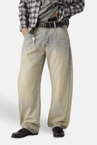 Jean coupe spéciale bleu clair en denim de Levi's® avec jambes larges, dos.