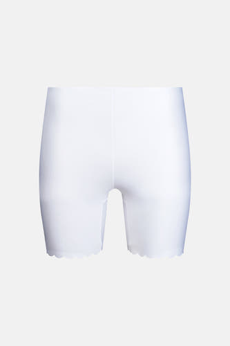 Shorty blanc de SKINY avec un ourlet festonné.