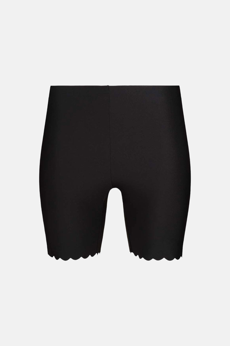 Shorty noir de SKINY avec un ourlet ondulé.
