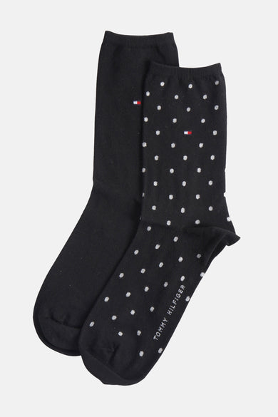 Chaussettes noires de TOMMY JEANS, une paire lisse et une paire à carreaux avec le logo de la marque.