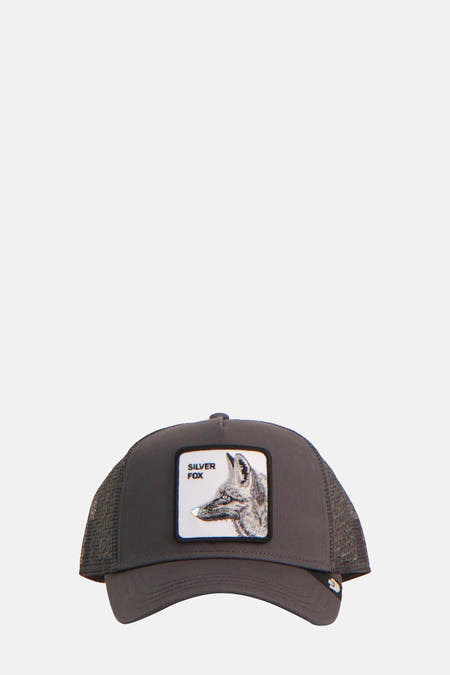 Chapeau gris de GOORIN avec patch 'Silver Fox' à l'avant et mesh à l'arrière.