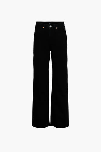 Jean droit noir de Vero Moda denim, avec une coupe classique et des jambes larges.