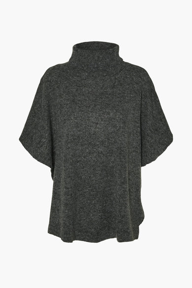 Grijze trui van VERO MODA met korte mouwen en een hoge col.
