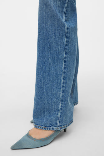 TESSA STRAIGHT - mid blue denim - VERO MODA®