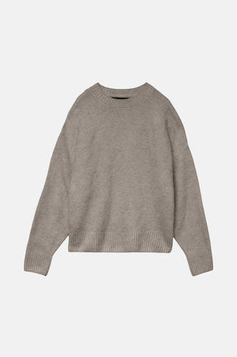 Pull marron avec col rond de VERO MODA, avec un bord côtelé et des manches.