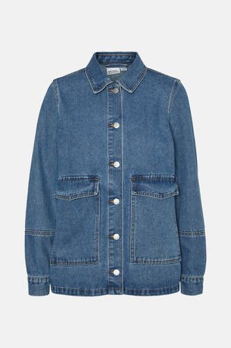 Veste en jeans bleu de VERO MODA avec des manches longues, quatre boutons et deux poches.