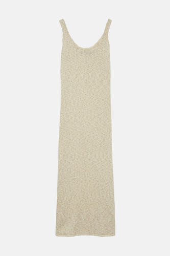 Robe sans manches en écru de VERO MODA, avec une texture grossière et un modèle droit.