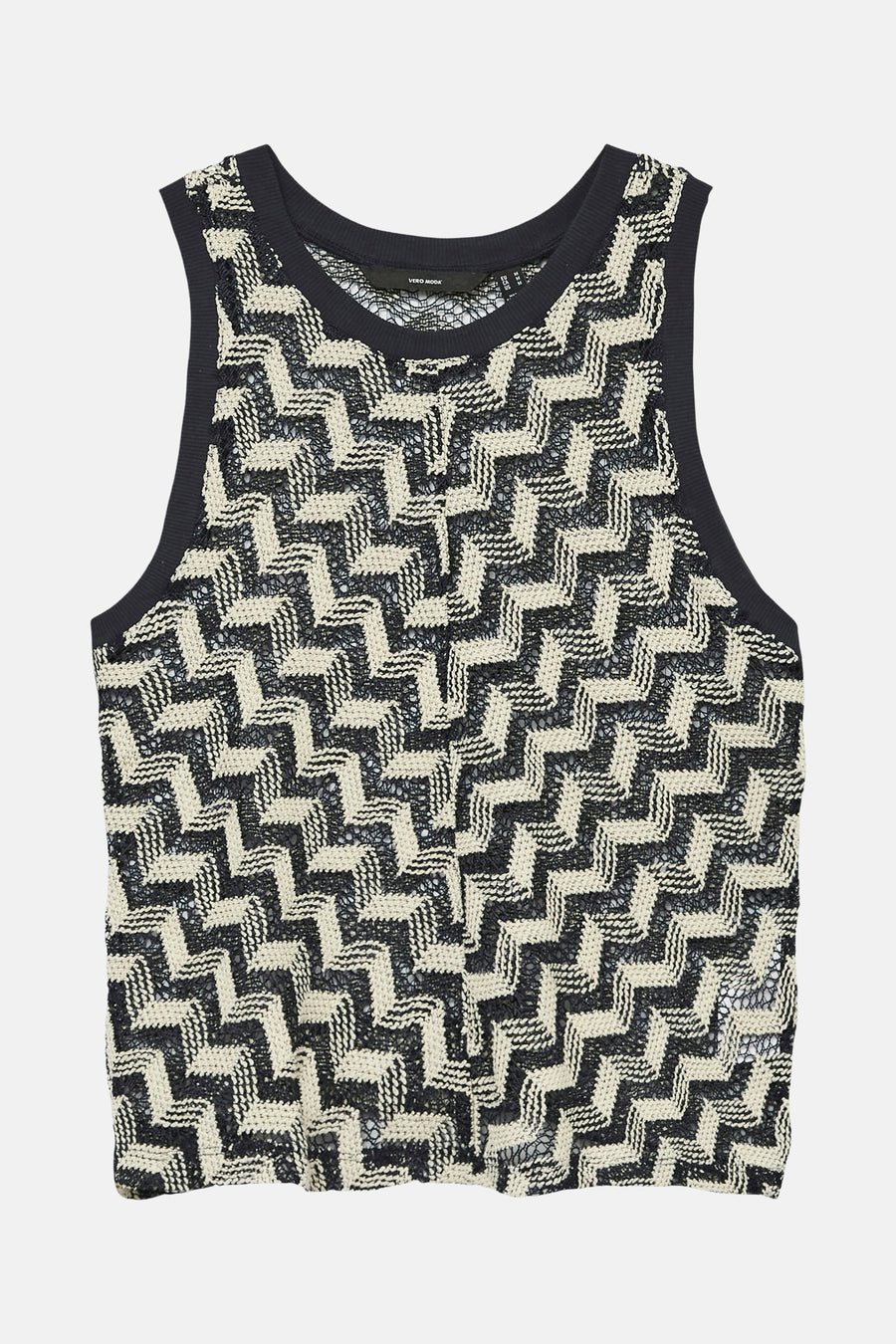 Zwart-wit gebreide top met zigzagpatroon.