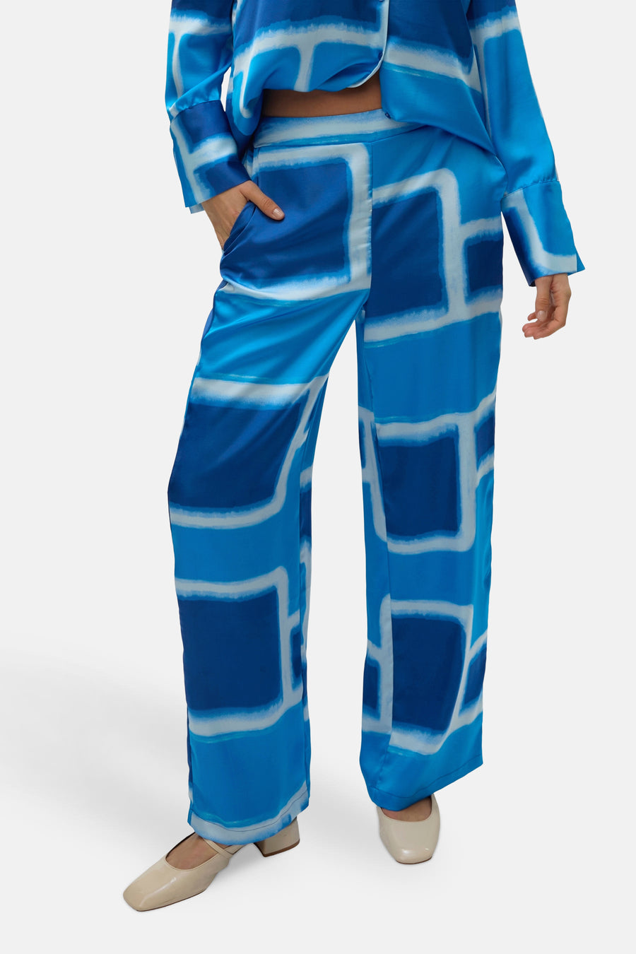 VMREBA SILBA HW STRAIGHT PANTS WVN GA - VERO MODA®