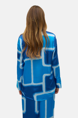 Chemise bleue à manches longues de VERO MODA®, avec un motif bloc géométrique.
