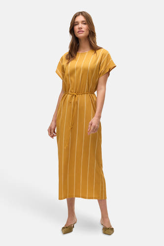 Robe jaune à manches courtes de VERO MODA®, rayée et avec une ceinture.