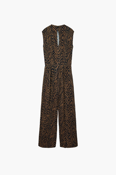 Combinaison brune de VERO MODA avec un motif zigzag frappant et une texture plissée.