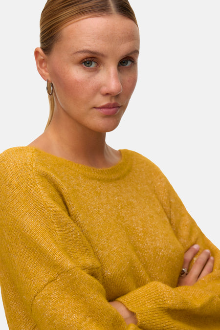 VMELLIE SHINE LS U-BACK PULLOVER BOO