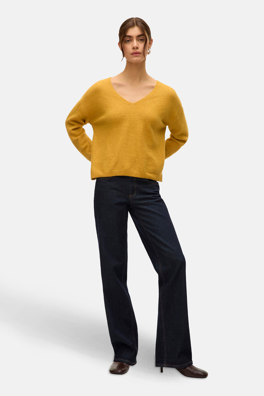 VMBESTI LS V-NECK PULLOVER BOO