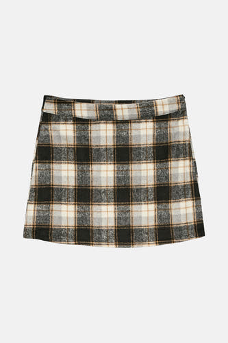 Jupe multicolore courte de VERO MODA, avec un motif à carreaux imprimé et un tissu texturé.