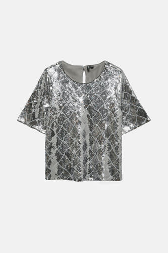Blouse en argent avec des manches courtes de Vero Moda, recouverte d'un motif pailleté géométrique.