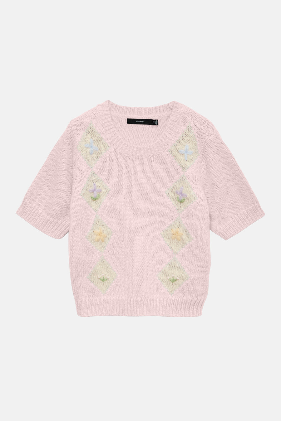 Pull rose à col rond de VERO MODA, avec motif à carreaux et détails floraux.