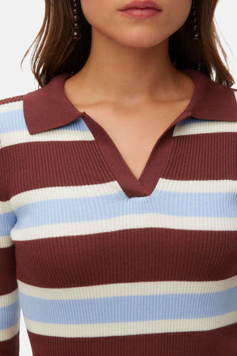 Pull multicolore à col en V de Vero Moda, avec un motif rayé et des manches longues.