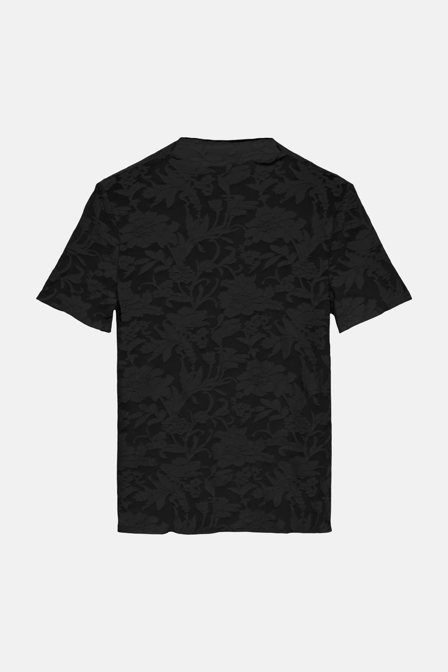 T-shirt noir à manches courtes de Vero Moda, avec un motif floral ton sur ton sur l'ensemble du t-shirt.
