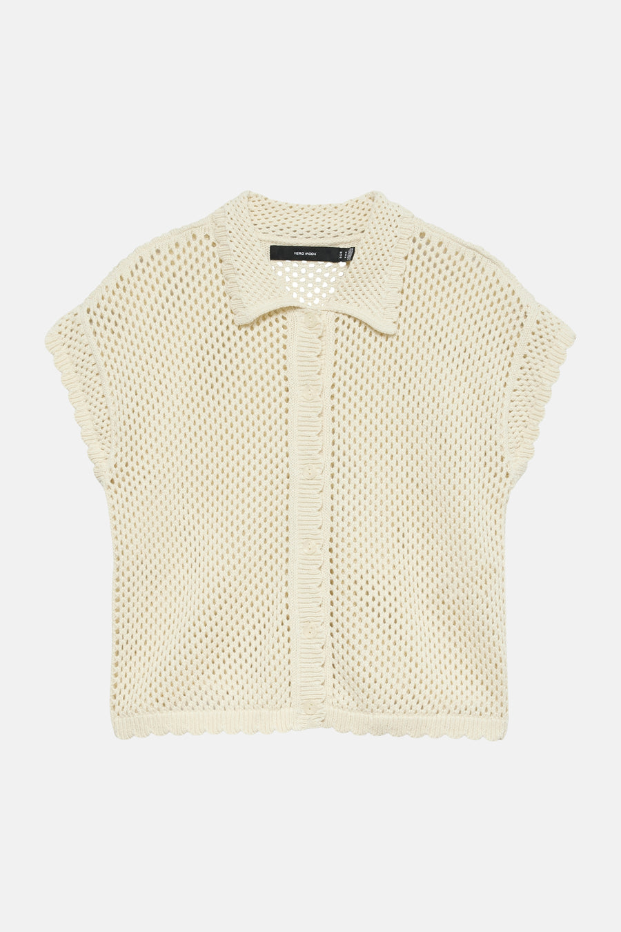 Polo en tricot écru de VERO MODA avec motif ajouré, col et fermeture à boutons.