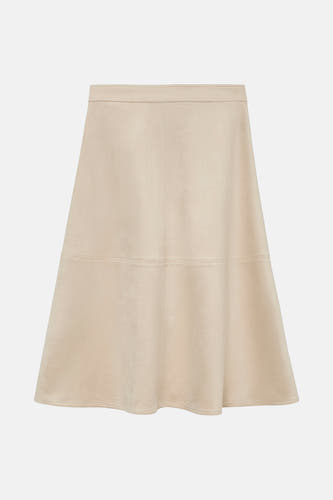 Robe longue beige de VERO MODA, avec des boutons et une douce texture.