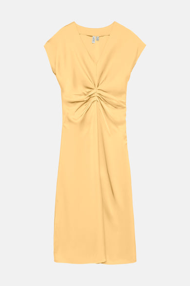 Robe jaune à manches courtes de VERO MODA®, avec un détail de taille torsadée.