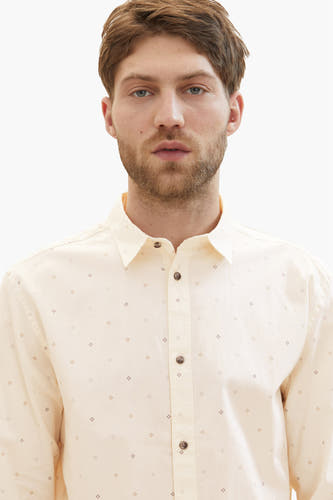 Chemise écru à manches longues de TOM TAILOR, avec un motif subtil de petits losanges.