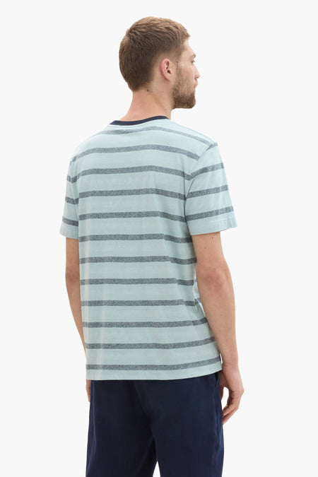 T-shirt vert de mantes courtes TOM TOM TOMOR, rayé et avec un col rond.