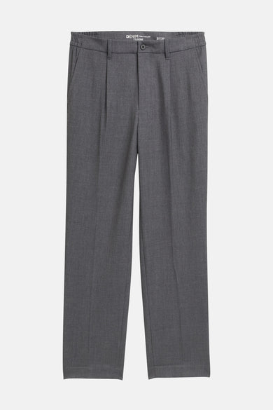 Pantalon gris de TOM TAILOR, avec plis et une ceinture élastique.