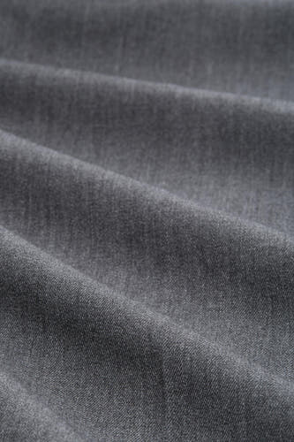 Pantalon gris de TOM TAILOR, avec une texture froissée.