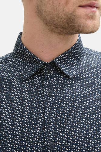 Chemise bleue à manches longues de TOM TAILOR, avec un motif à points abstraits et une fermeture à boutons.