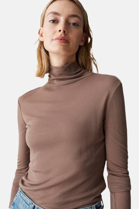 Pull col roulé brun - OPUS