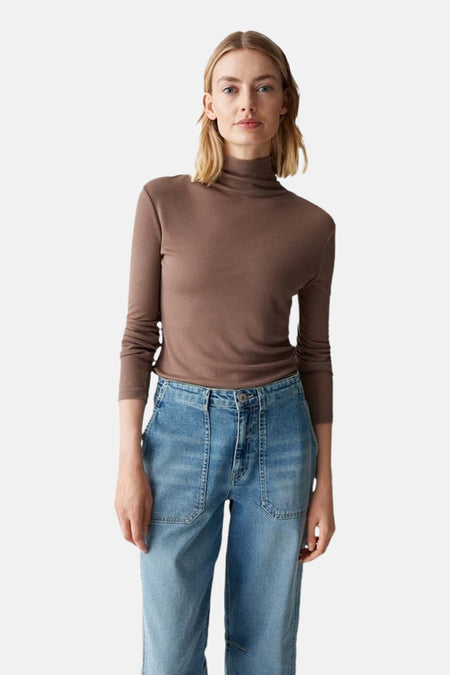 Pull col roulé brun - OPUS