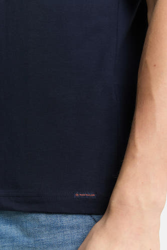 T-shirt bleu de manches courtes Tom Tomoror design simple avec un détail de logo subtil.