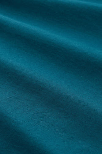 T-shirt bleu à manches courtes de TOM TAILOR, avec une texture subtile et des plis.