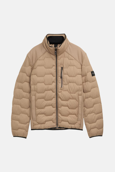 Manteau court brun de TOM TAILOR, avec un motif bouclé et une douce texture.