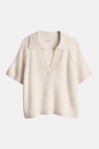 Pull en écru à col en V d'OPUS, à manches courtes et avec un col.