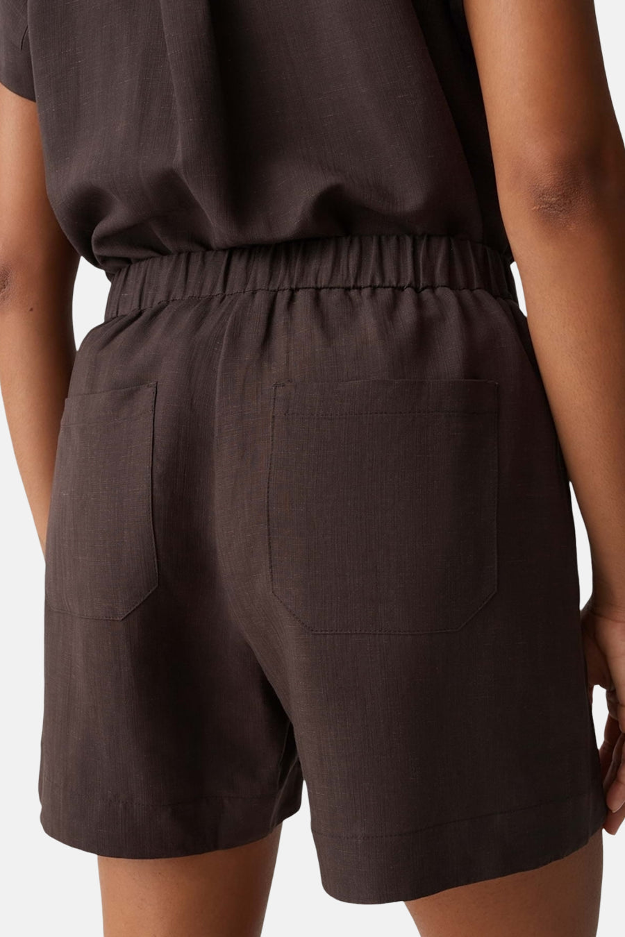 Short - brun