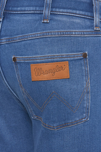 LARSTON - mid blue denim - Wrangler®