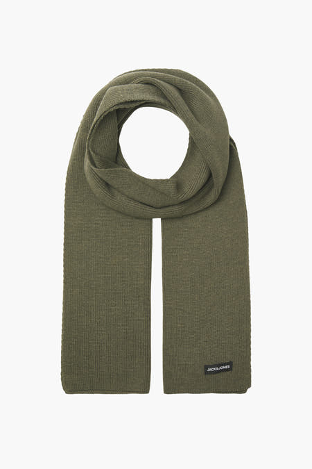 Manteau d'hiver vert par ACCESSORIES BY JACK & JONES, texture tricotée et une petite étiquette de marque à l'arrière.