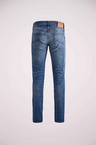 Jean slim fit de JACK & JONES JEANS INTELLIGENCE, en denim bleu moyen.