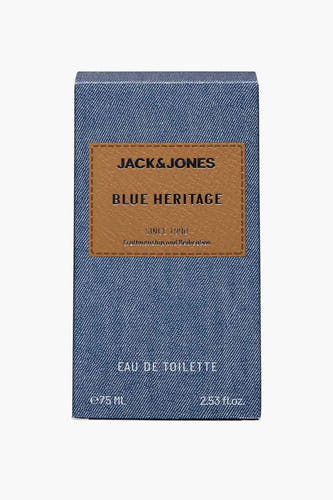 Parfum denim bleu d'ACCESSORIES BY JACK & JONES, avec des détails brodés et des étiquettes textuelles.