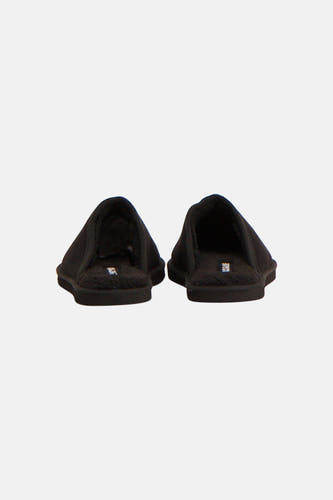 Zwarte slippers van ACCESSORIES BY JACK & JONES met zachte, pluizige voering.