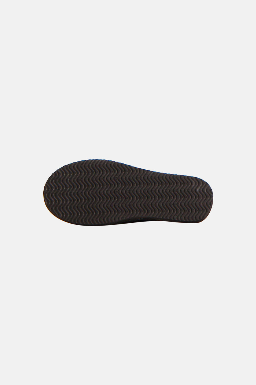 Zwarte slippers van ACCESSORIES BY JACK & JONES met een donkere golvende zooltextuur, van onderaf gezien.