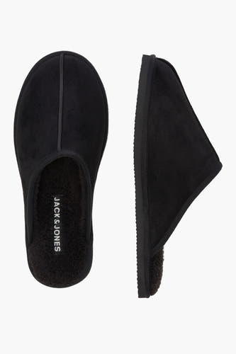 Chaussons noirs d'ACCESSORIES BY JACK & JONES, avec une doublure douce et une semelle en caoutchouc.