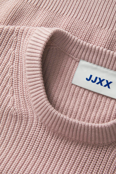 T-shirt rose avec col rond de JJXX, plan rcheche la texture et le étiquette dans le.