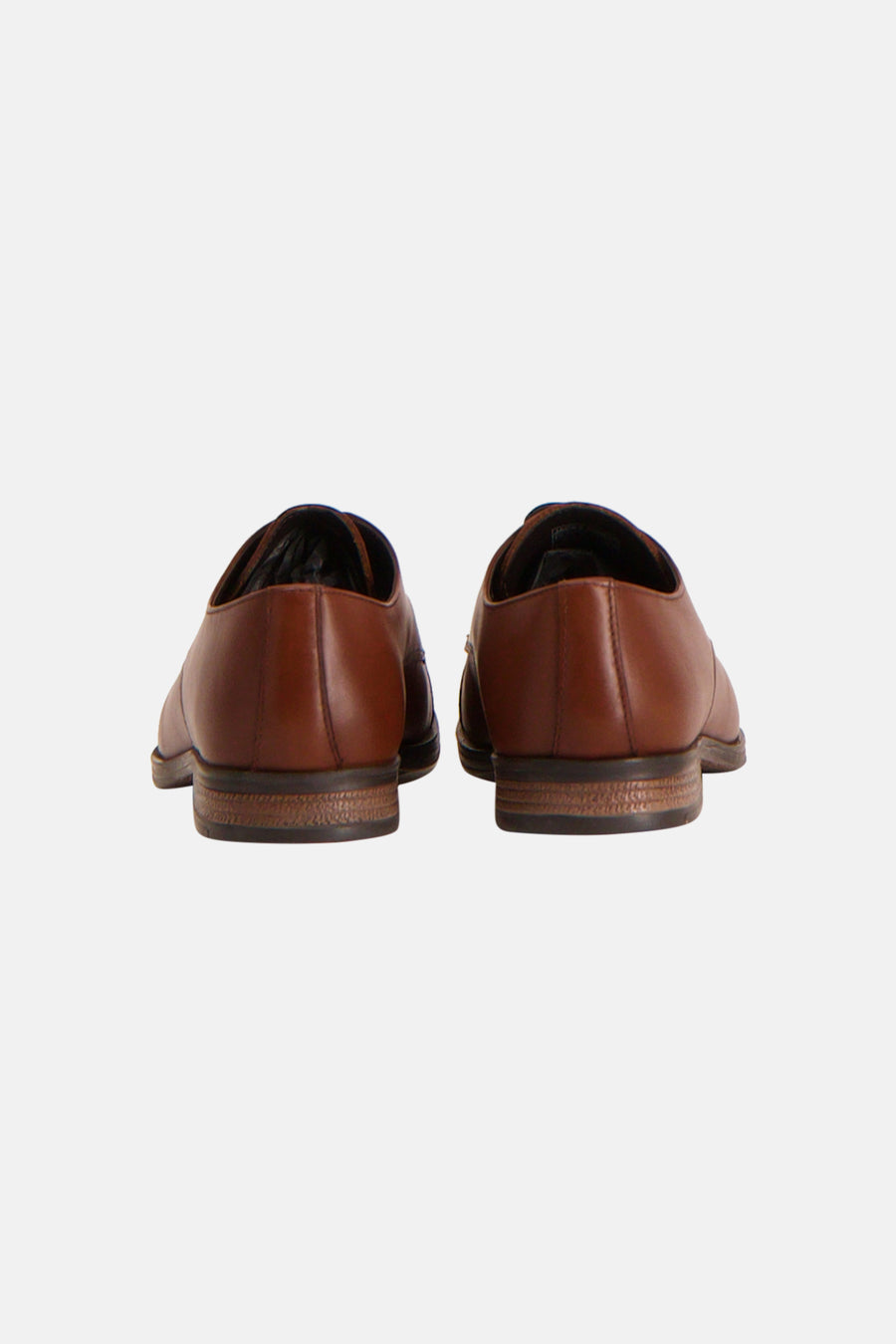 Vue arrière de chaussures marron de ACCESSORIES BY JACK & JONES, avec une finition lisse et des semelles foncées.