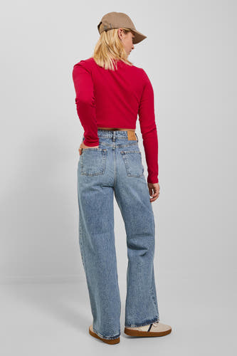 Jean large en denim bleu de JJXX, avec une ceinture haute et des jambes longues.