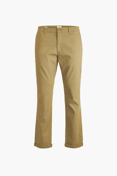 Beige chino de JACK & JONES JEANS INTELLIGENCE, avec des poches arrière rabattues et un design lisse.