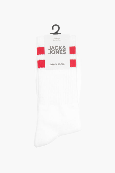 Chaussettes blanches d'ACCESSORIES BY JACK & JONES, avec deux bandes rouges et logo sur le pied.